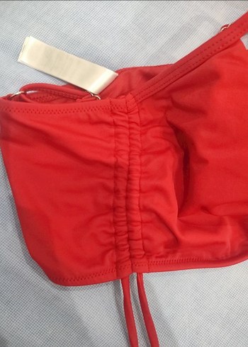 Kırmızı İnce Askılı Kadın Bikini Üstü - Görsel 3