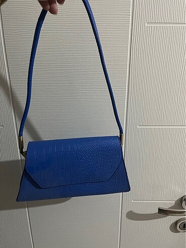 Diğer Mavi çanta