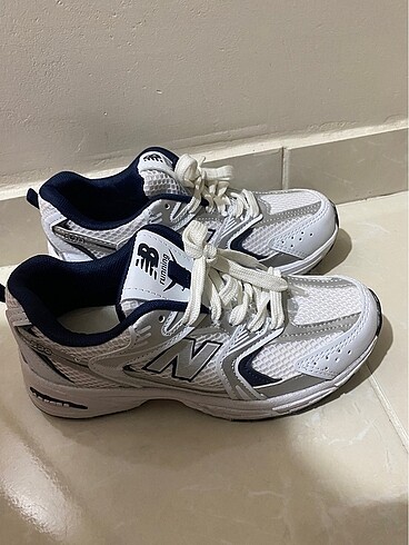 New Balance Spor ayakkabı
