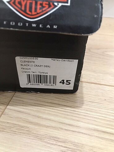 45 Beden siyah Renk Harley Davidson 45 Numara 1 Ay Kullanılmış
