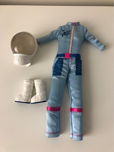 Astronot kıyafeti barbie