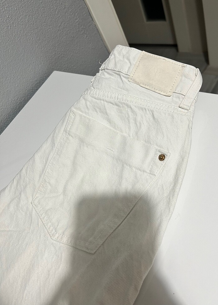 Zara beyaz jean - Görsel 2