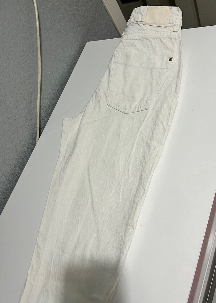 Zara beyaz jean - Görsel 3