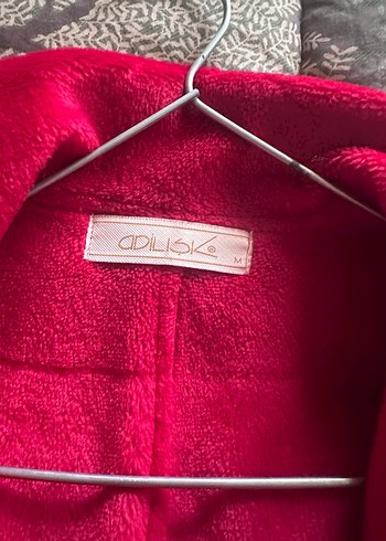 Kırmızı Çift Düğmeli Kaban - Görsel 2