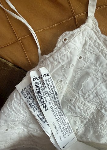 Dantel Detaylı İnce Askılı Beyaz Bustiyer - Görsel 3