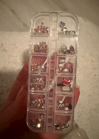 Renkli Tırnak Süslemeleri Seti - Görsel 6