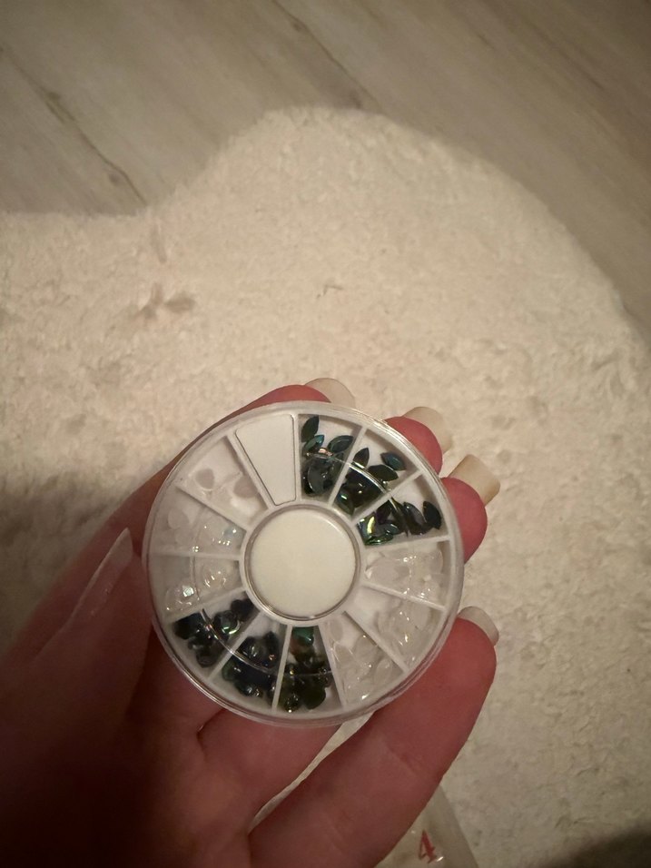 Renkli Tırnak Süslemeleri Seti - Görsel 4