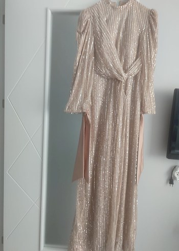 Bej Uzun Kollu Işıltılı Kadın Abiye Elbise - Görsel 2