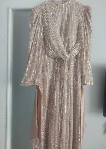Bej Uzun Kollu Işıltılı Kadın Abiye Elbise - Görsel 3
