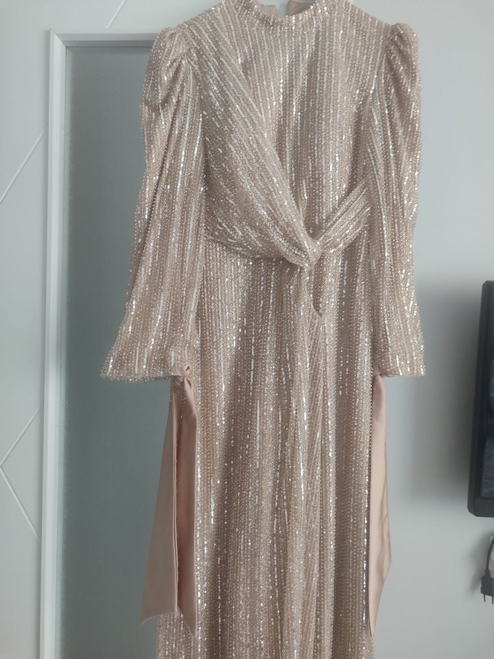 Bej Uzun Kollu Işıltılı Kadın Abiye Elbise - Görsel 3