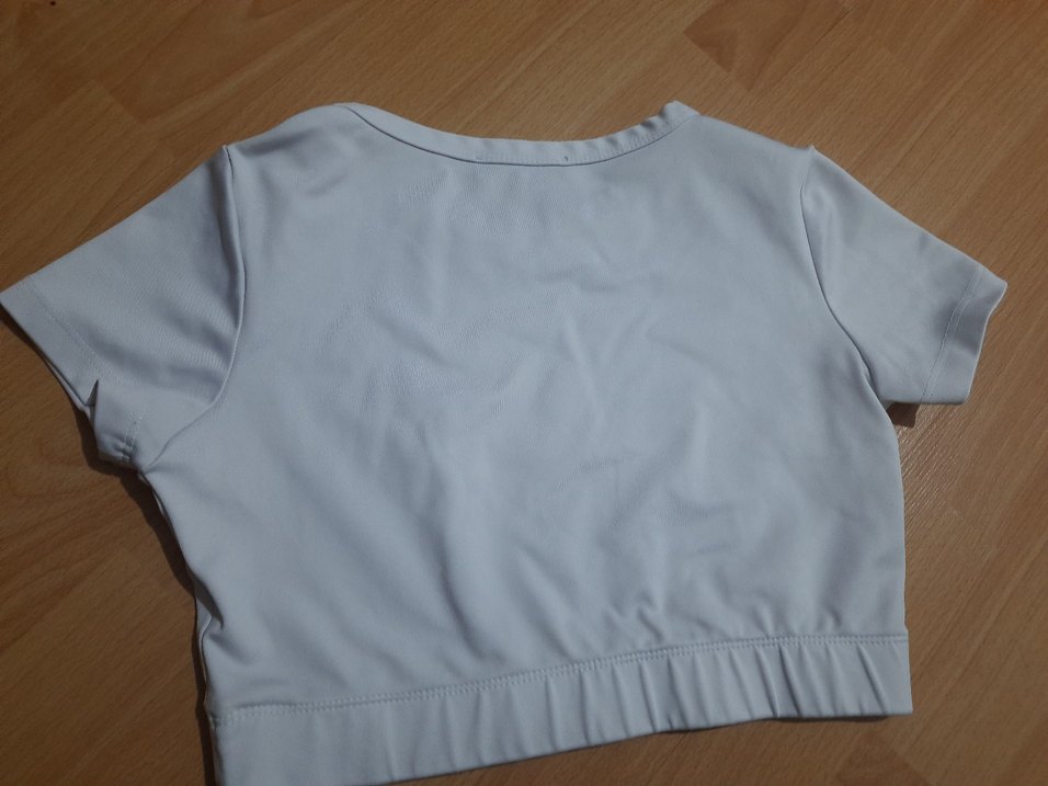 Beyaz Kadın Kısa Kollu Crop Top - Görsel 2