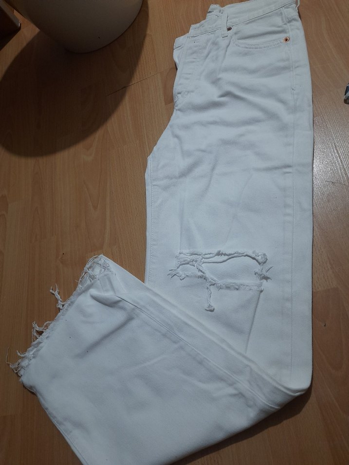 Düğmeli Beyaz  Kadın Kot Pantolon - Görsel 4