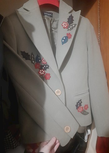 Gri İşlemeli Düğmeli Kadın Blazer Ceket - Görsel 2