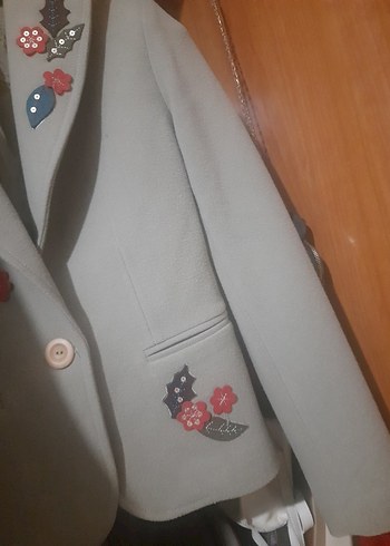 Gri İşlemeli Düğmeli Kadın Blazer Ceket - Görsel 5