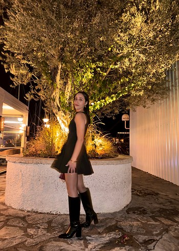 Siyah Mini Uçuşan Elbise - Görsel 2