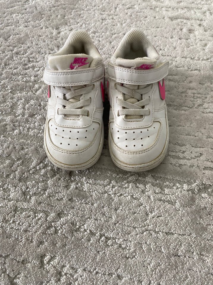 Kız Çocuk Pembe Nike Spor Ayakkabı - Görsel 2