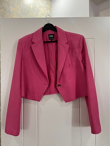 Zara crop blazer