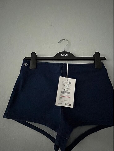 Pull and Bear Pull bear mini şort