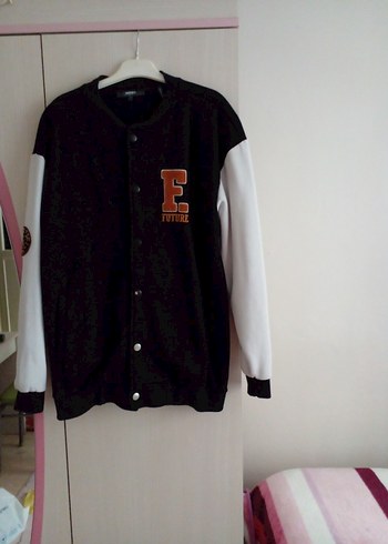 Düğmeli Siyah Beyaz erkek ceket - Görsel 2