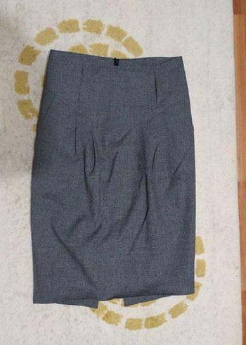 Gri Pilili Mini Kalem Etek - Görsel 2