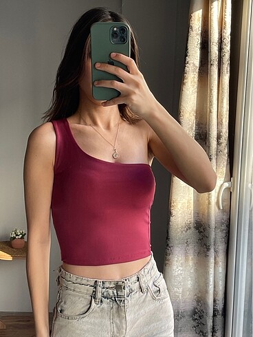 tek omuzlu crop bluz üst