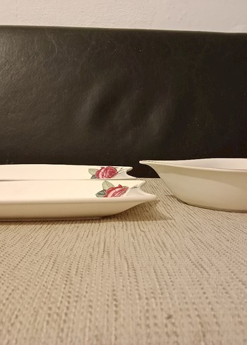 Diğer Rose Garden Desenli Salata Servis Tabakları