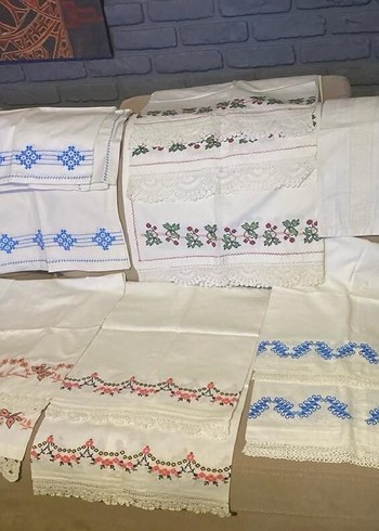 Nakışlı Beyaz  yastıklar ve etek değişik amaçlarla da kullanılır - Görsel 2