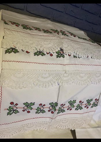 Nakışlı Beyaz  yastıklar ve etek değişik amaçlarla da kullanılır - Görsel 5