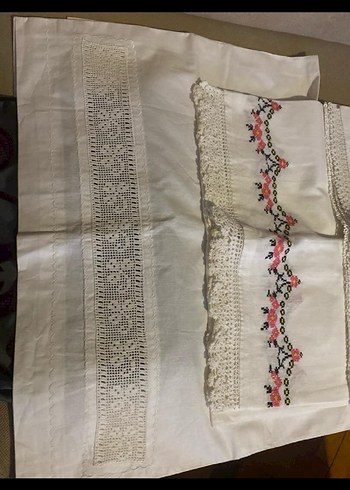 Nakışlı Beyaz  yastıklar ve etek değişik amaçlarla da kullanılır - Görsel 9