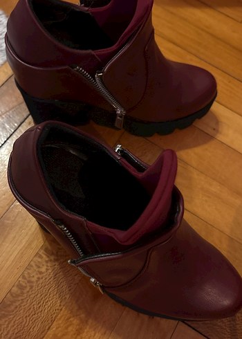 Bordo Deri Dolgu Topuklu Kadın Bot - Görsel 7