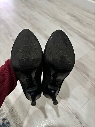 Siyah platform topuklu nubuk ayakkabı - Görsel 7