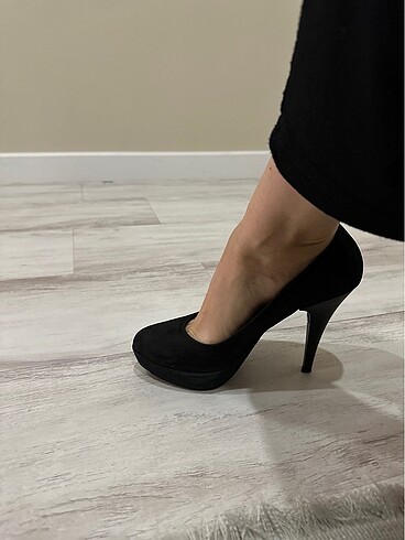 Siyah platform topuklu nubuk ayakkabı - Görsel 5