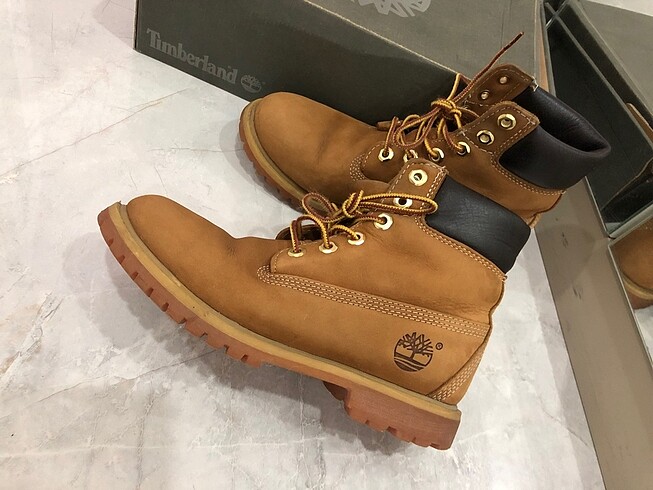 Timberland Timberland bot