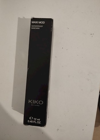 KIKO Maxi Mod Siyah Suya Dayanıklı Maskara