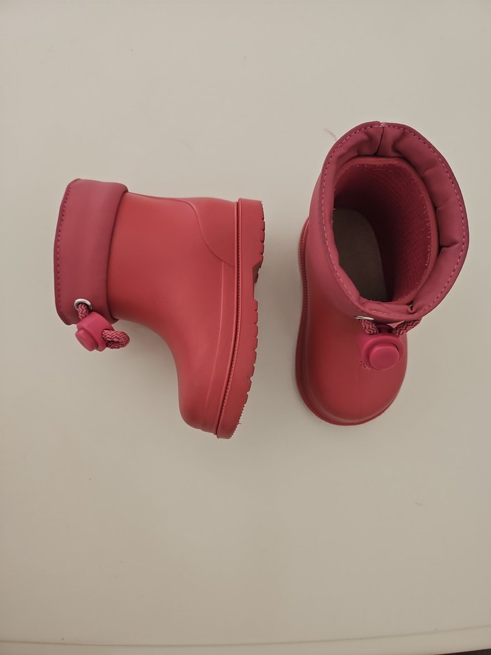 Kız Çocuk Kırmızı Lastik Bot - Görsel 4