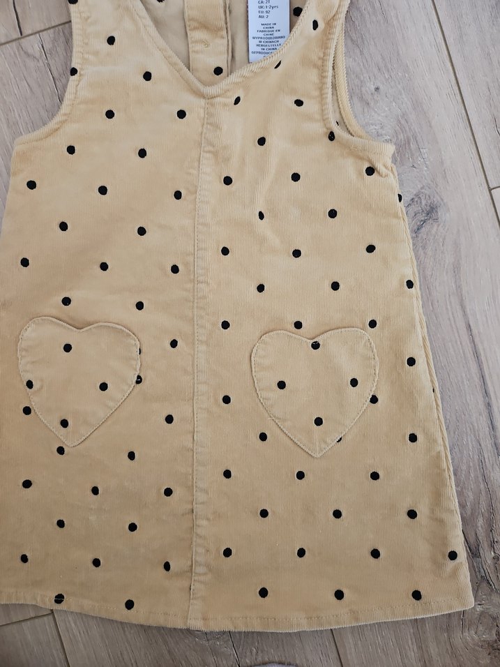 Kolsuz Puantiyeli Bej Kız Elbisesi - Görsel 3