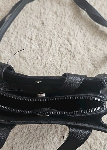 Siyah Deri Kadın Omuz Çantası - Görsel 2