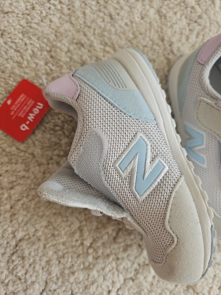 Kız Çocuk Gri Cırtcırtlı Spor Ayakkabı - Görsel 3