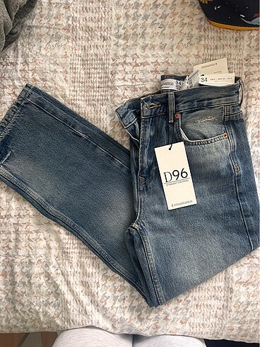 Stradivarius D96 JEAN