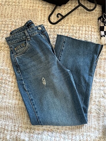 MİLLA JEAN