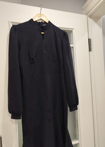 Siyah Midi Yüksek Yakalı Uzun Kollu Elbise - Görsel 7