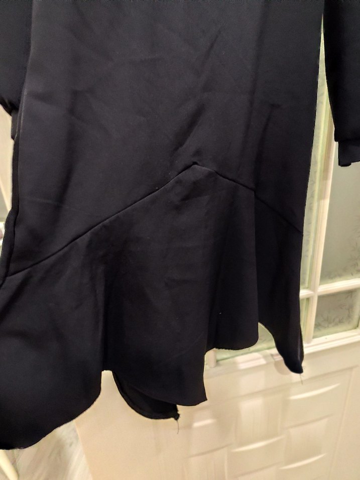 Siyah Midi Yüksek Yakalı Uzun Kollu Elbise - Görsel 3