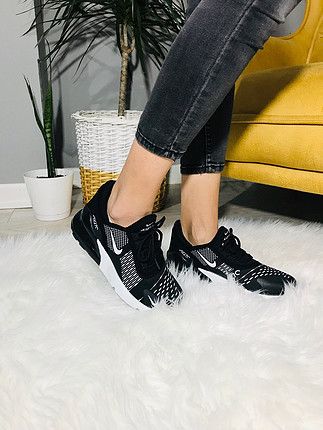 Nike Nike air270 Siyah Beyaz Spor Ayakkabı