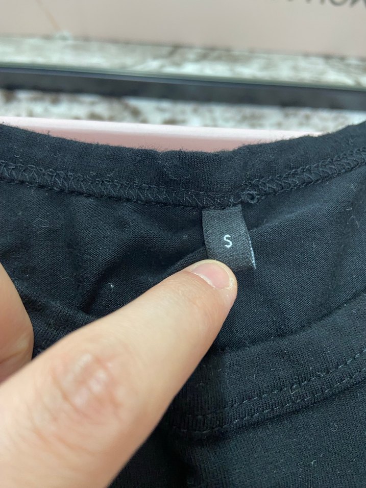 Siyah Kolsuz Tişört - Görsel 5