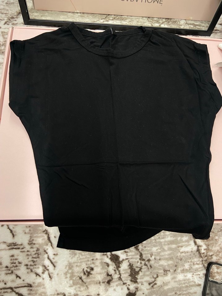 Siyah Kolsuz Tişört - Görsel 4