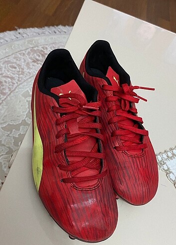 PUMA ORJİNAL KRAMPON 40 NUMARA