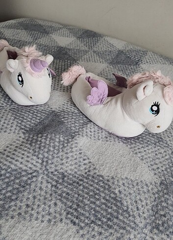 33 Beden çeşitli Renk Unicorn panduf