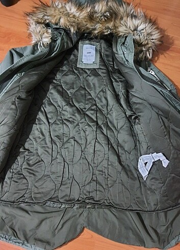 Bershka Parka mont kaban