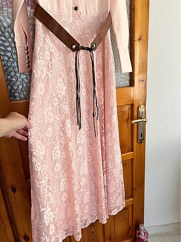LC Waikiki Dantelli elbise