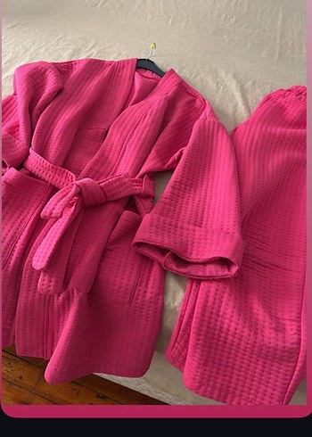Pembe Normcore Takım
